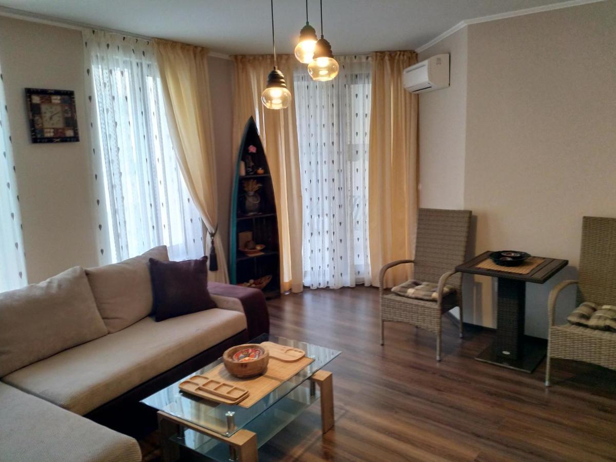 Apartment Melody Burgas Exteriör bild